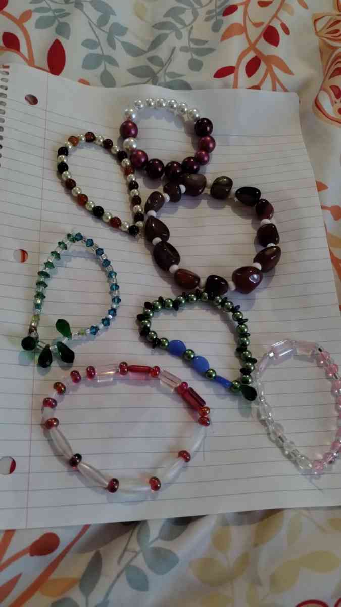 bracelets - Sneads Ferry, North Carolina - FleaMarketBay
