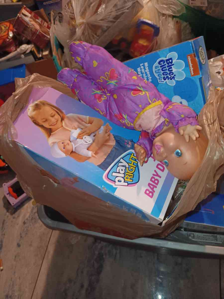 toy bundles - Pima, Arizona - FleaMarketBay