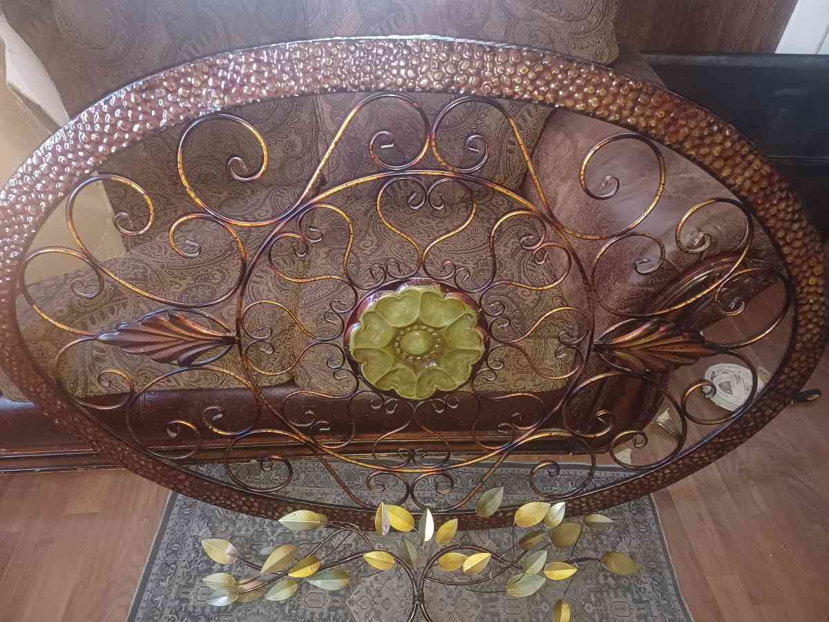 Antiques and household - New Albany, Indiana - FleaMarketBay