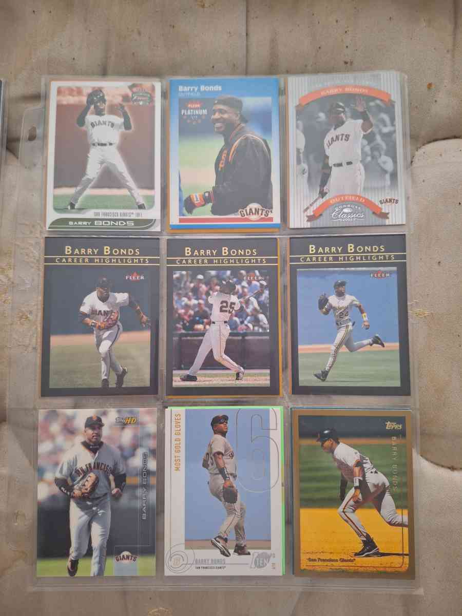 Barry bonds cards front to back in mint condition too - Miamisburg, Ohio
