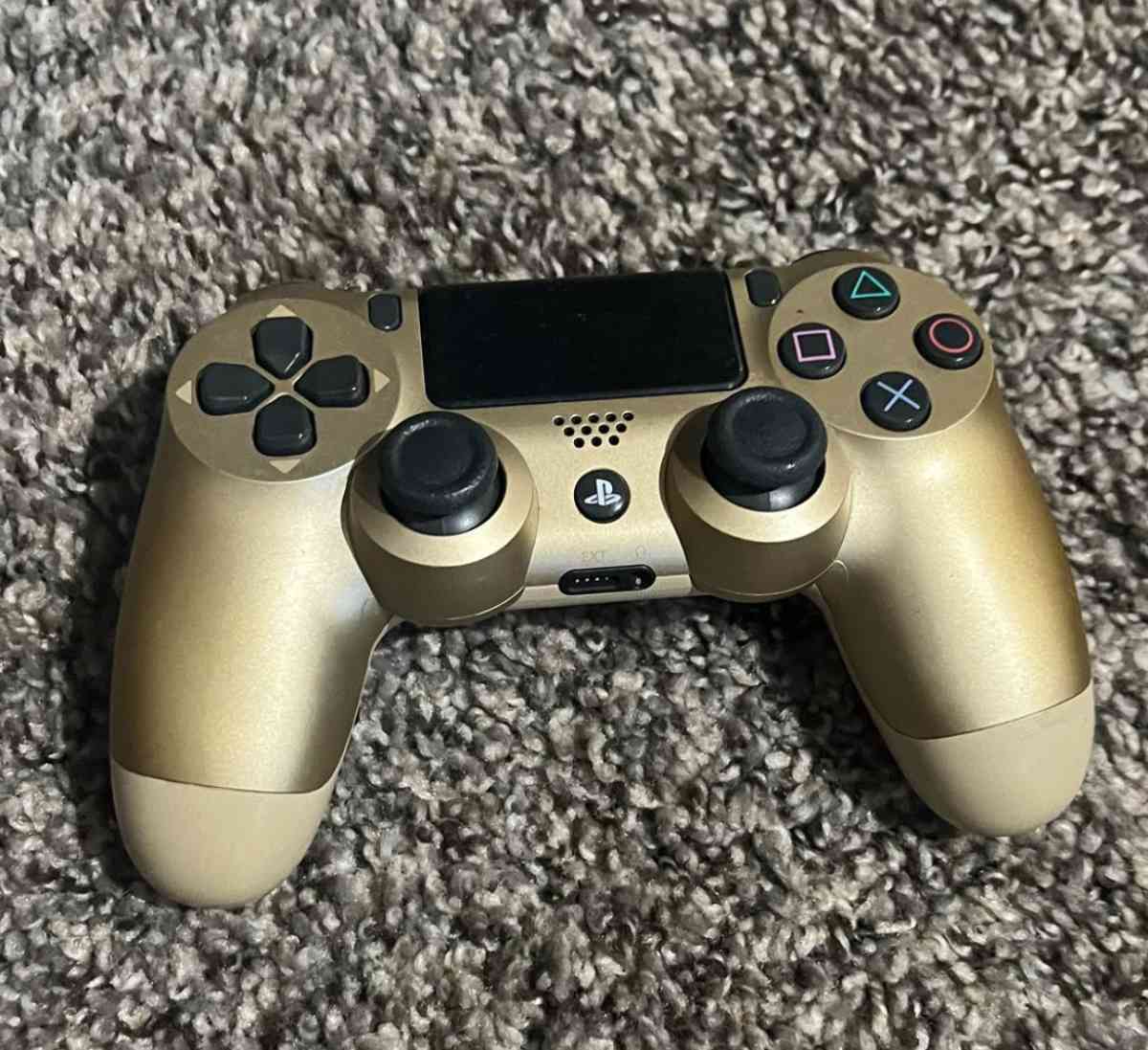ps4 controllers and games - Kansas City, Missouri - FleaMarketBay