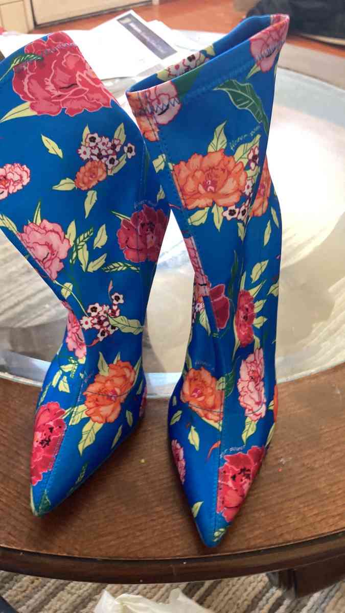 heels - Riverside, California - FleaMarketBay