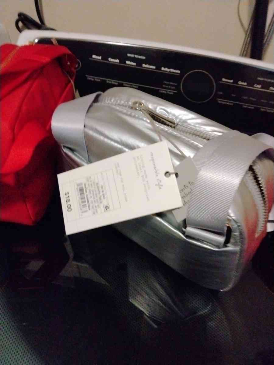 Zara purses 30 each - Catasauqua, Pennsylvania - FleaMarketBay