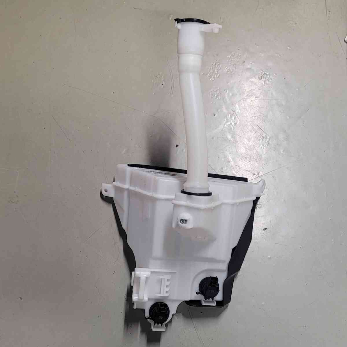 GOPARTS  for 2010  2015 Toyota 4runner Windshield Washer Flu - Longview, Washington - FleaMarketBay