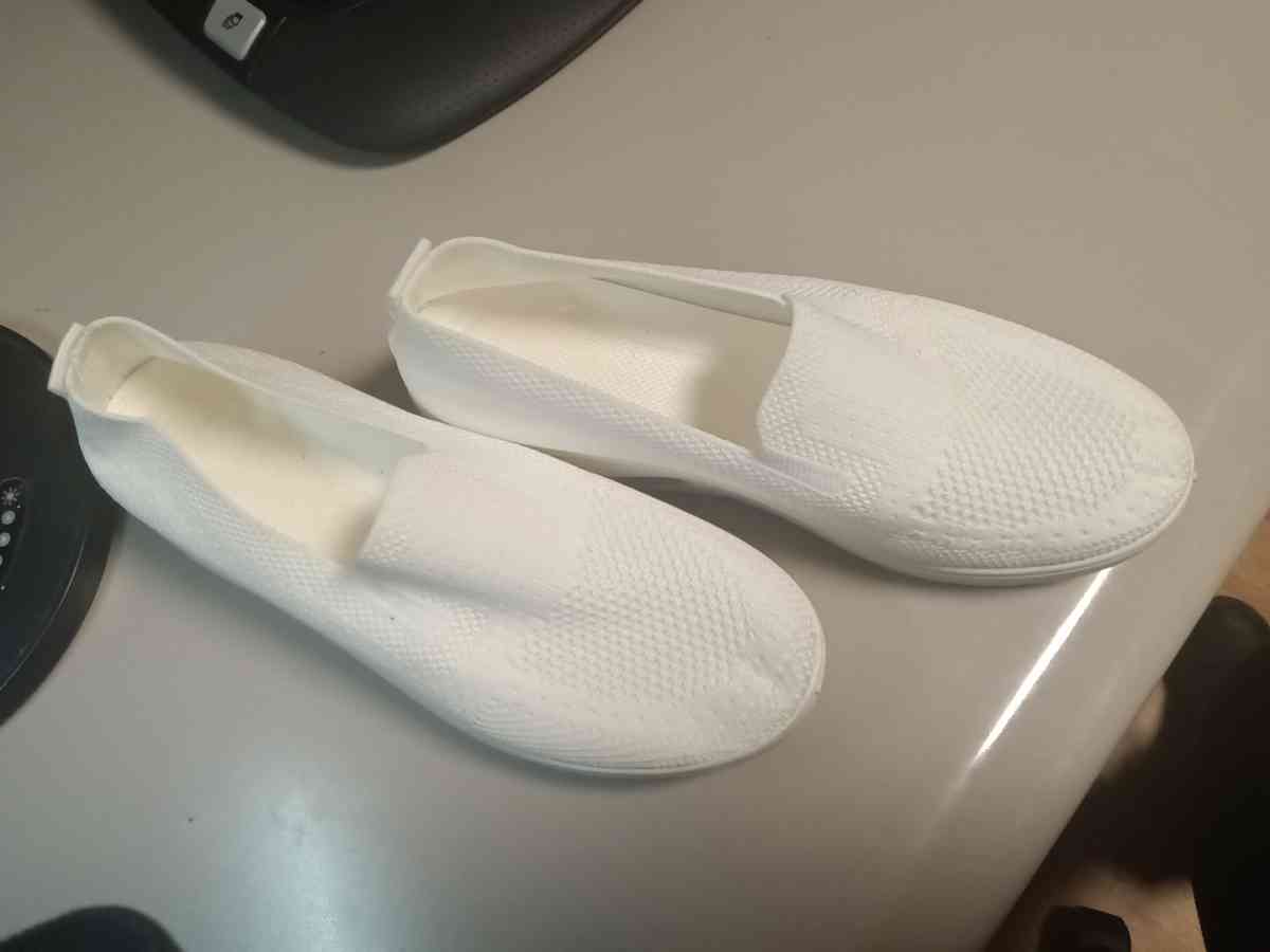 womens orthopedic white sneakers - Torrance, California - FleaMarketBay
