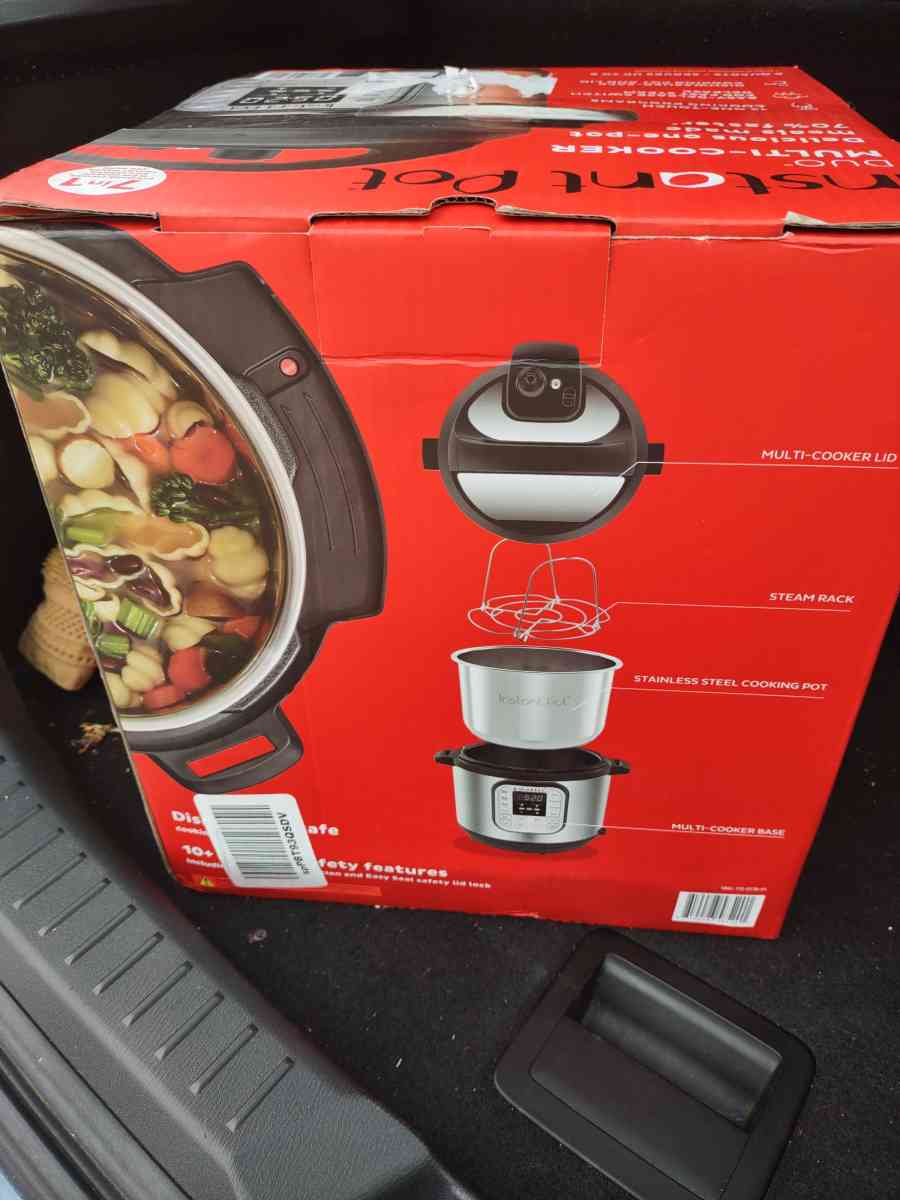 Insta Pot 7n1 Pressure Cooker - Jackson, Tennessee - FleaMarketBay