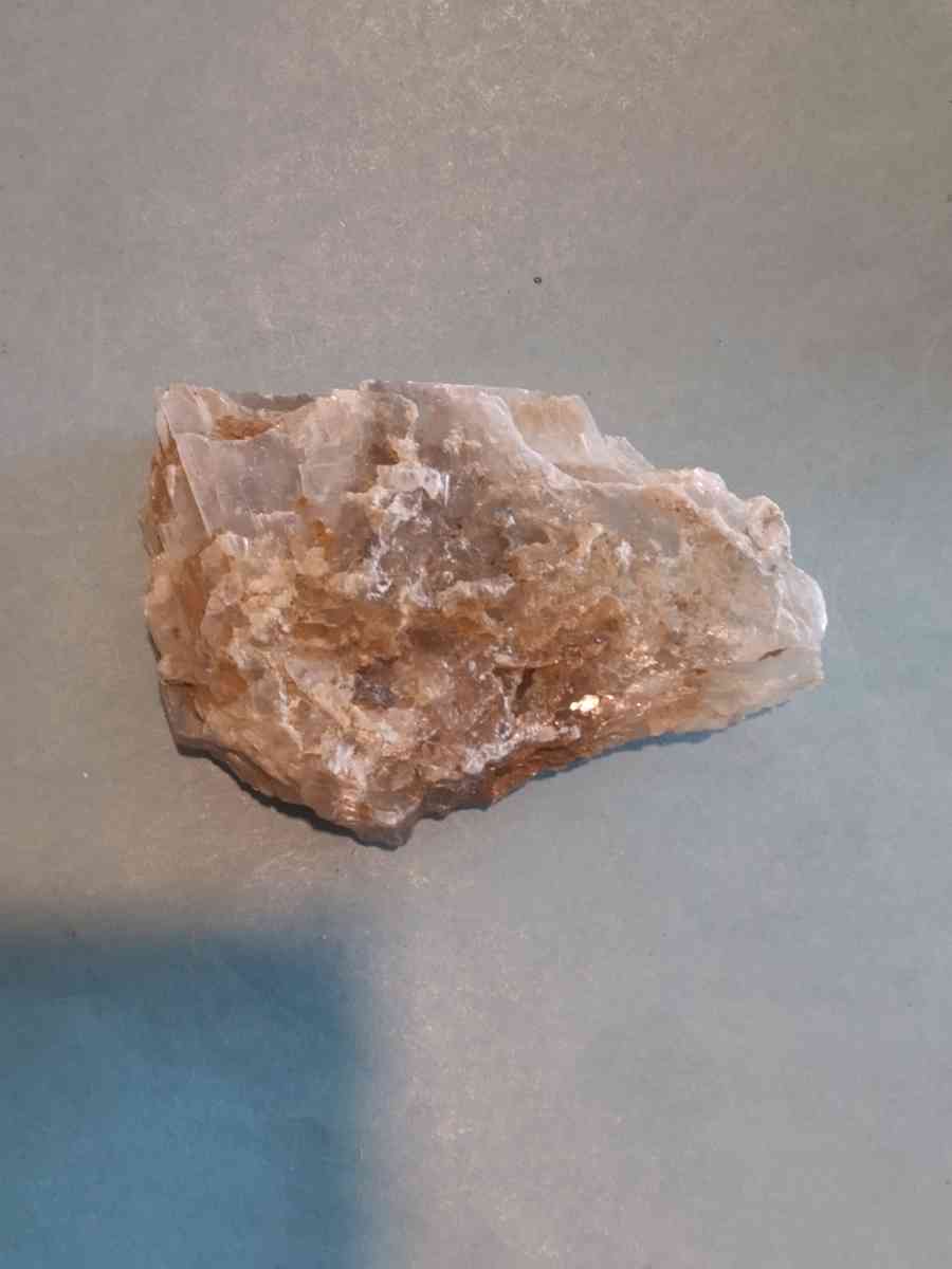 Raw Crystals - Laredo, Texas - FleaMarketBay