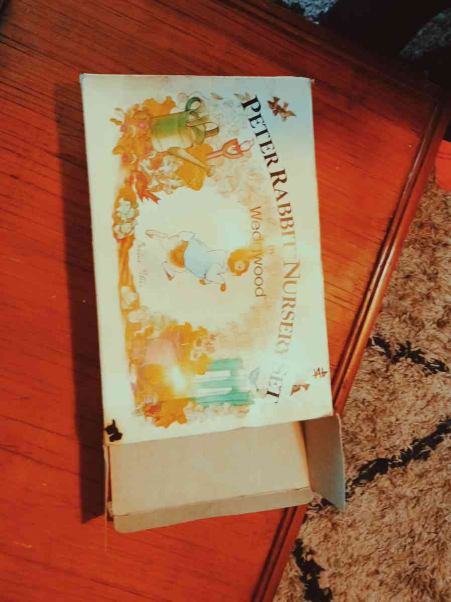 Vintage Nursery Set - Louisville, Kentucky - FleaMarketBay