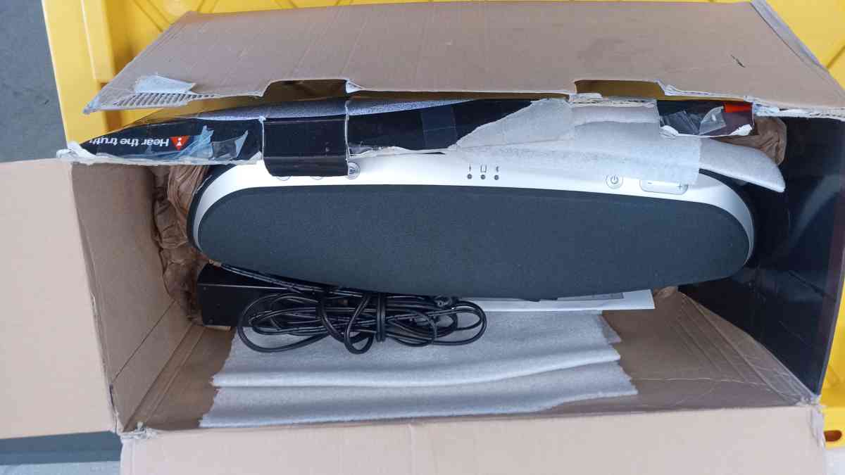 the JBL speaker Bluetooth model venue new - Adelanto, California - FleaMarketBay