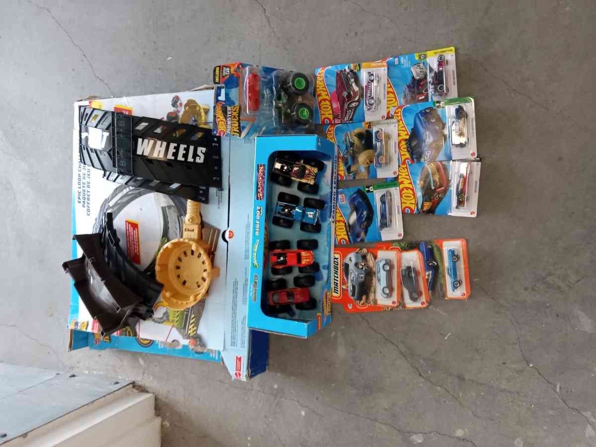 the monster trucks and ramp - Adelanto, California - FleaMarketBay