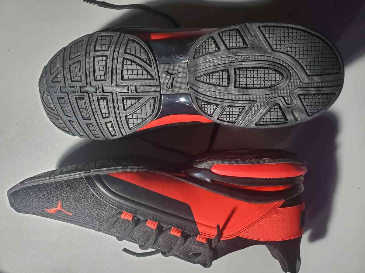 puma size13 - Riverside, California - FleaMarketBay