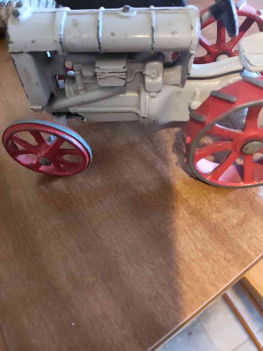 tractor for sale - Afton, Wyoming - FleaMarketBay