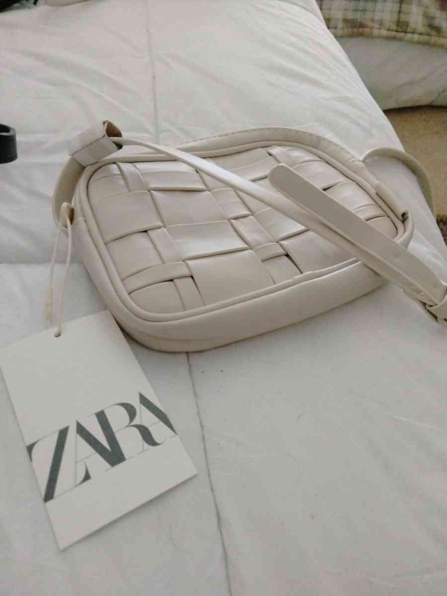 Zara purses 30 each - Catasauqua, Pennsylvania - FleaMarketBay