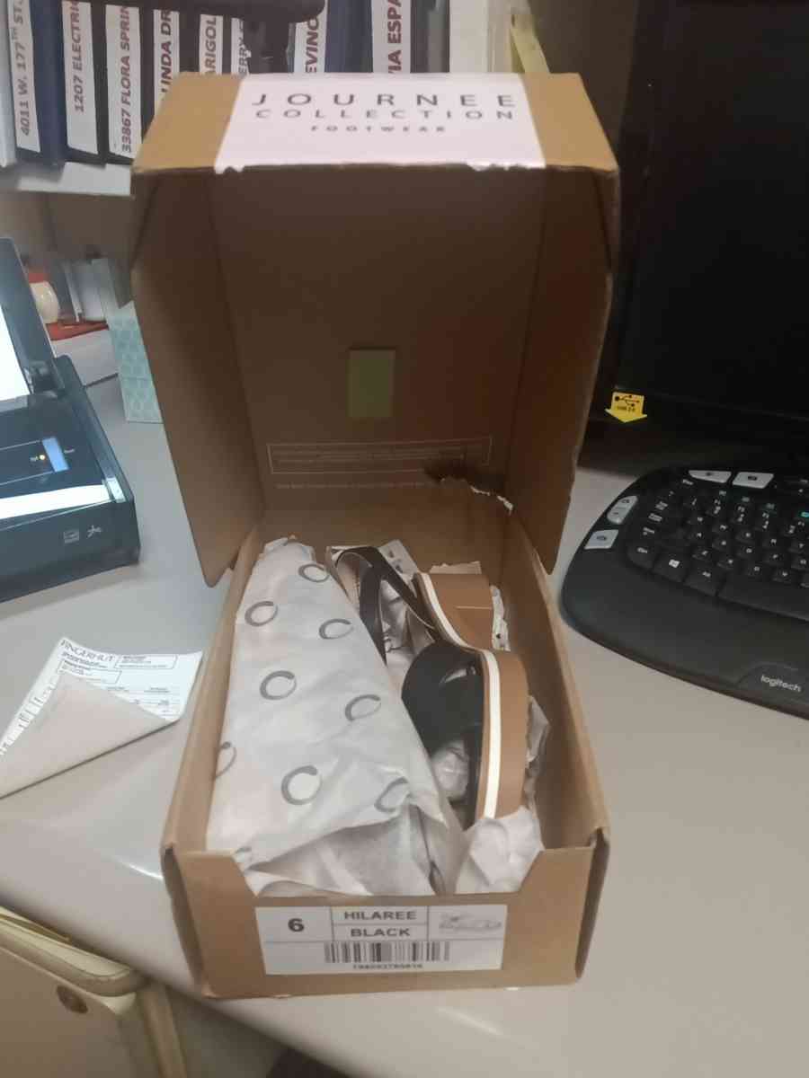 journey collection hilaree black size 6 - Torrance, California