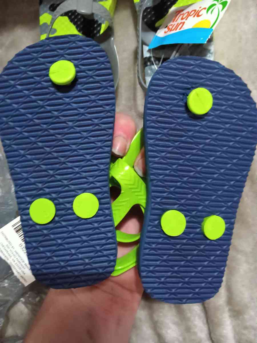 Shoes Boyshark - Louisville, Kentucky - FleaMarketBay