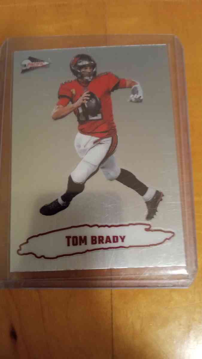Tom Bradys Sports card lot - Dayton, Ohio - FleaMarketBay