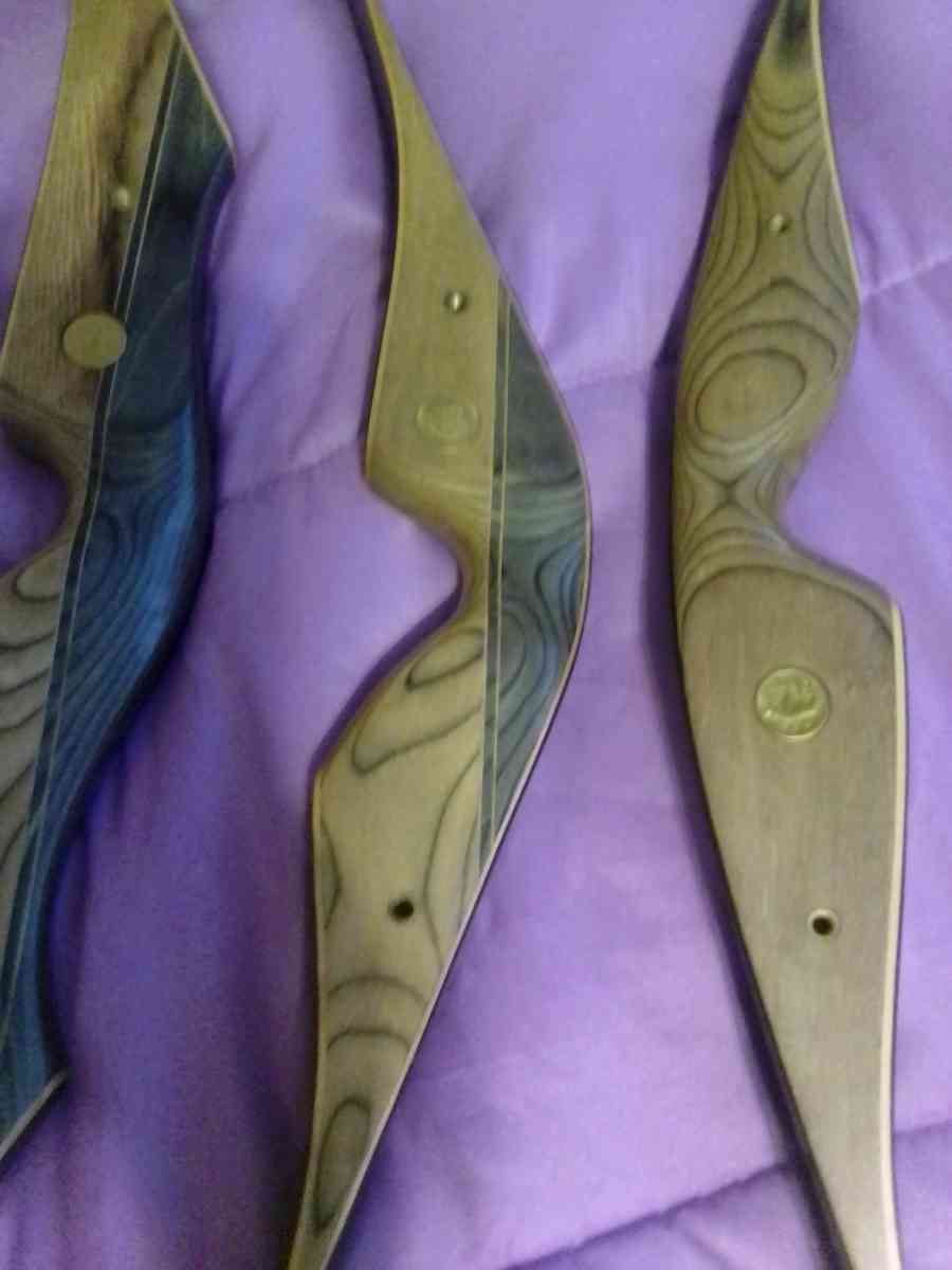 Bear hunting bows brand new - Litchfield, Illinois - FleaMarketBay