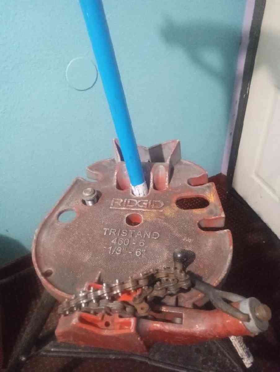 Ridgid Tripod Pipe Cutter