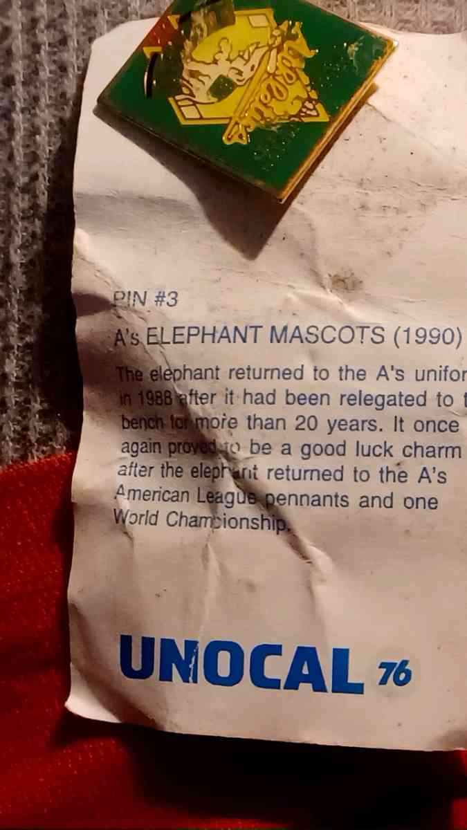 vintage pins - Bensalem, Pennsylvania - FleaMarketBay