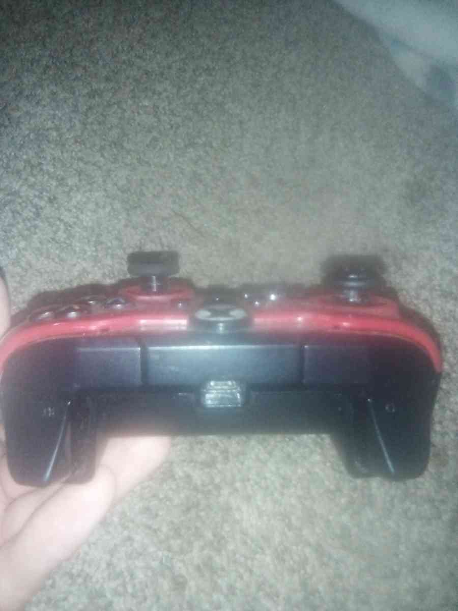 wired Xbox controllers - Portland, Oregon - FleaMarketBay