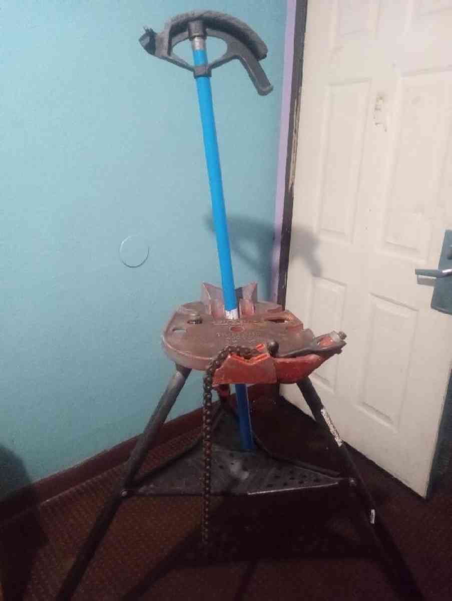 Ridgid Tripod Pipe Cutter - Van Nuys, California - FleaMarketBay