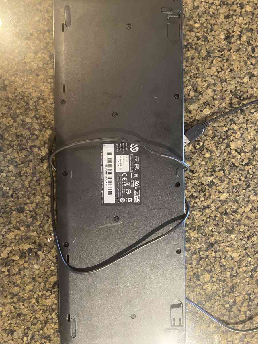 HP Desktop 320K Slim Wired Keyboard  Black 5V - Atlanta, Georgia - FleaMarketBay