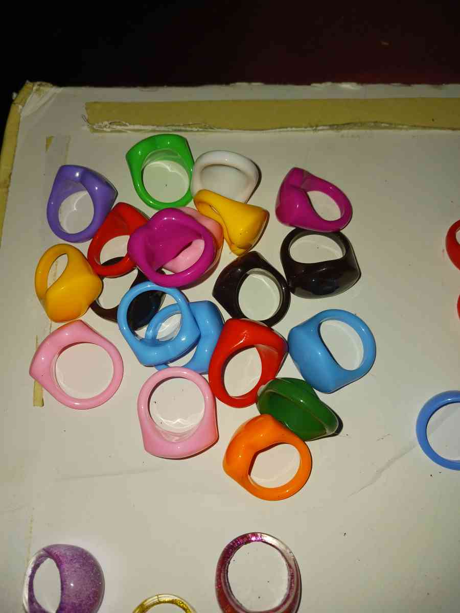 rings - Minneapolis, Minnesota - FleaMarketBay