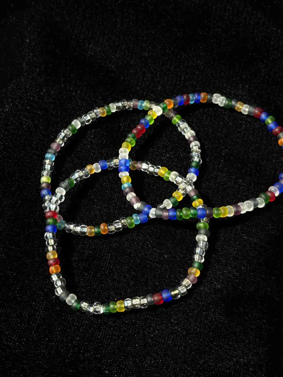 Set of 3 elastic rainbow and clear beaded bracelets - Tehachapi, California