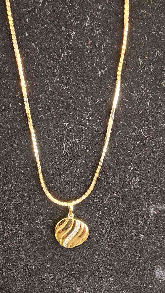 neckless with pedant 44 cm - Rochester, New York - FleaMarketBay