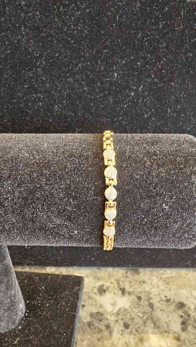 bracelet 7 inch - Rochester, New York