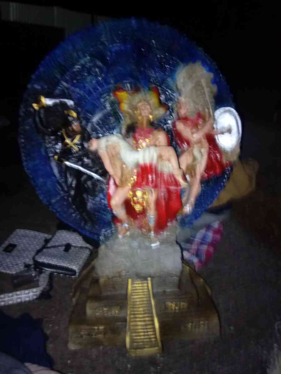 Aztec sculpture - Chicago, Illinois - FleaMarketBay