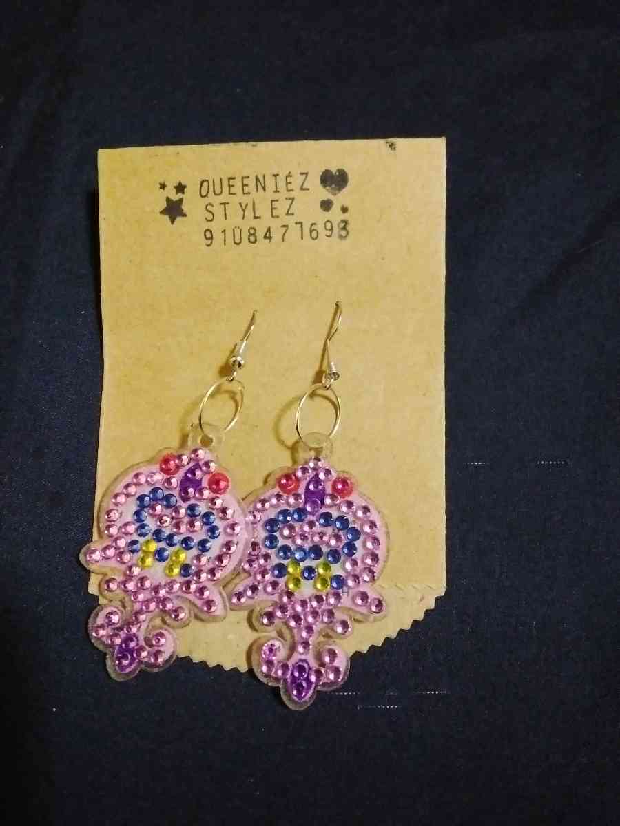 hand made ear rings 5 each - Fayetteville, North Carolina