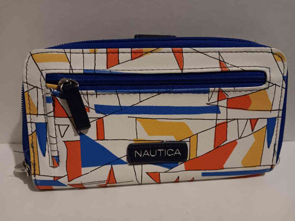 Nautica womens wallet - Commerce City, Colorado - FleaMarketBay