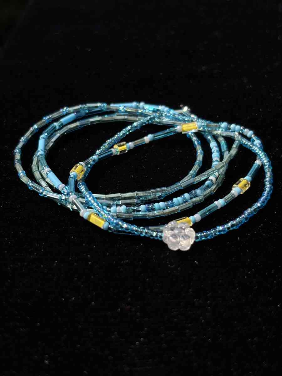 handmade set of 6 elastic bracelets - Tehachapi, California - FleaMarketBay