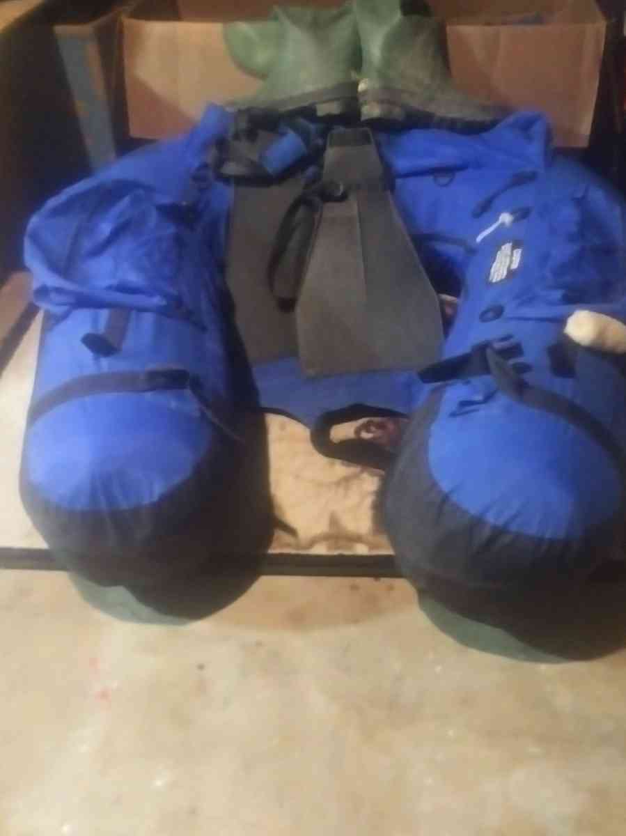 2 fishing tubes 2 sets flippers 2 pair hip waders