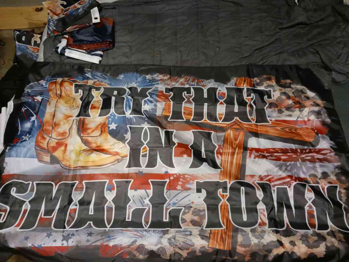 I got brand new Flags for 25 each - Iowa Park, Texas - FleaMarketBay