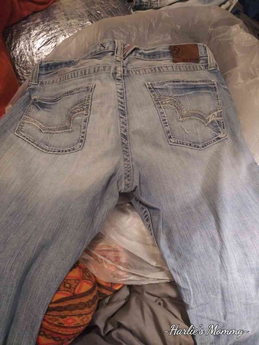 LUCKY BRAND blue jeans - Cleveland, Tennessee - FleaMarketBay