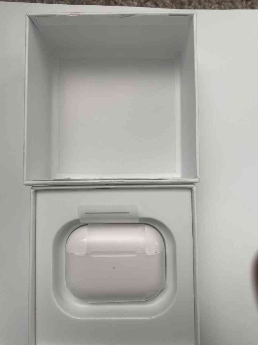 Apple AirPods Pro 2 - Atlanta, Georgia - FleaMarketBay