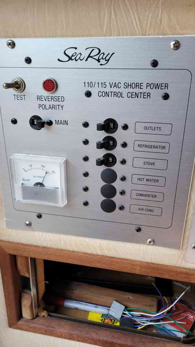 Sea Ray sundance 1986 cabin very clean - Stevensville, Maryland - FleaMarketBay