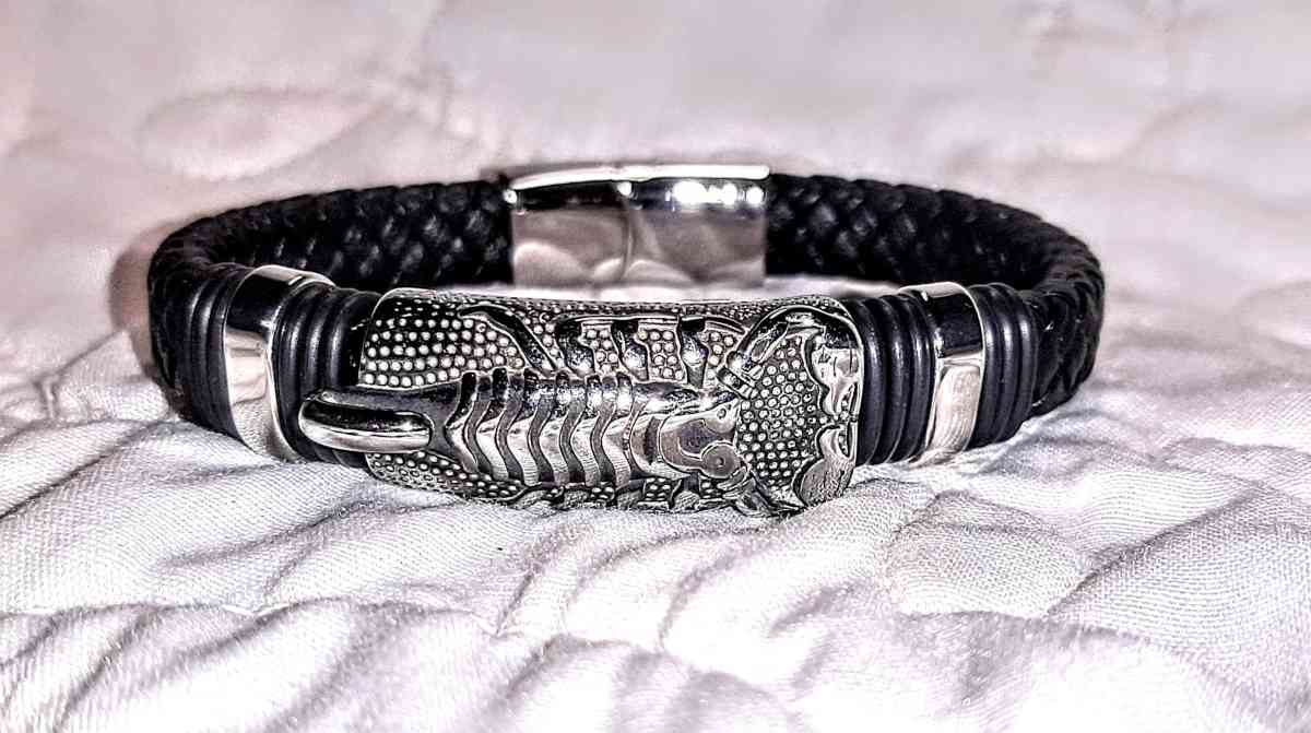Scorpion PU Braided Leather Bracelet - Englewood, Florida - FleaMarketBay