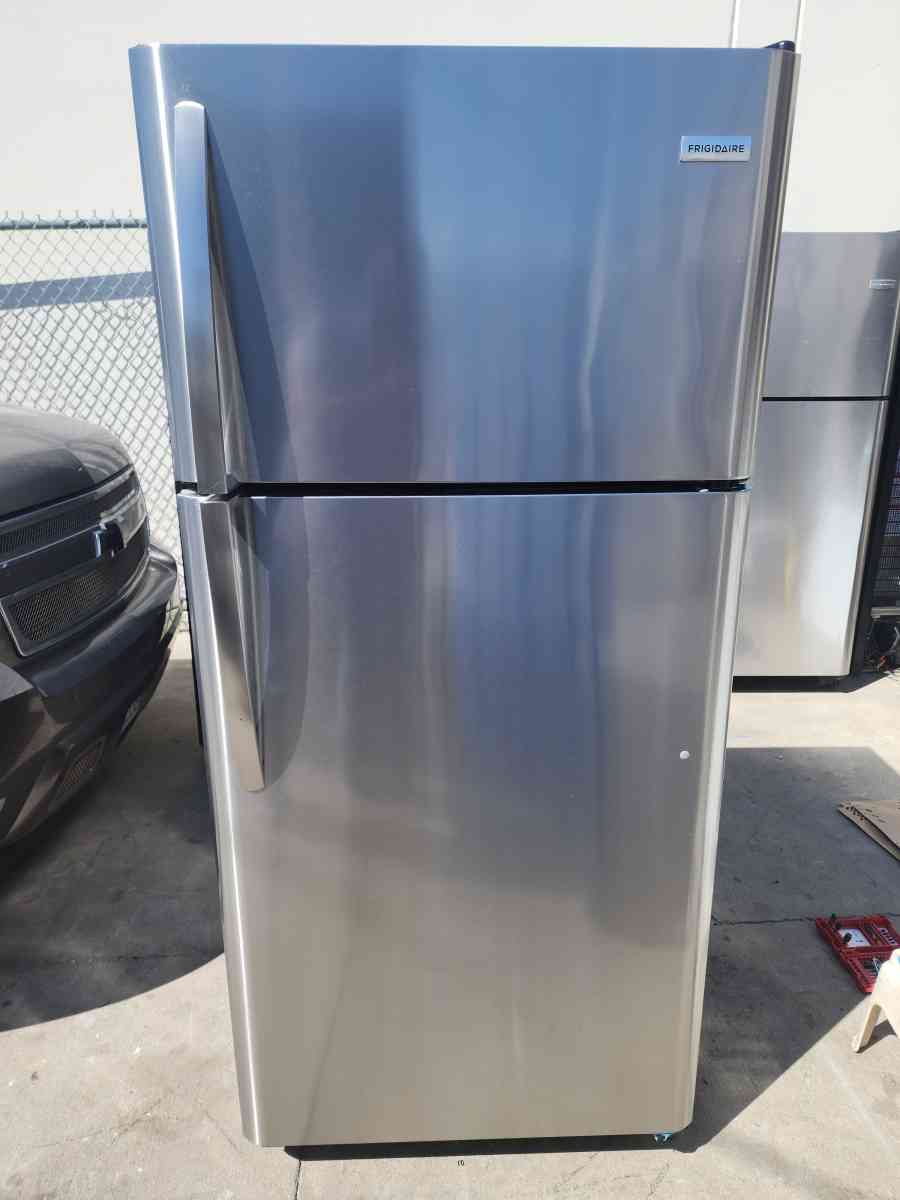 FRIGIDAIRE STAINLESS STEEL FRIDGE - Santa Ana, California - FleaMarketBay
