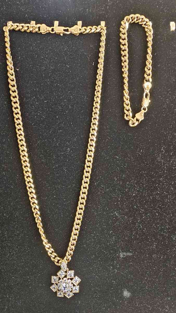 chain and bracelet set 49 cm  and 20 cm - Rochester, New York - FleaMarketBay