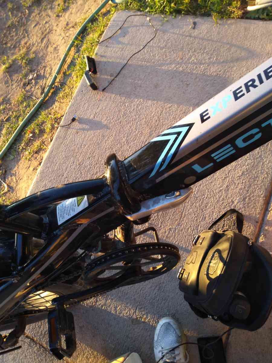 electric  fold up bike - Las Vegas, Nevada - FleaMarketBay