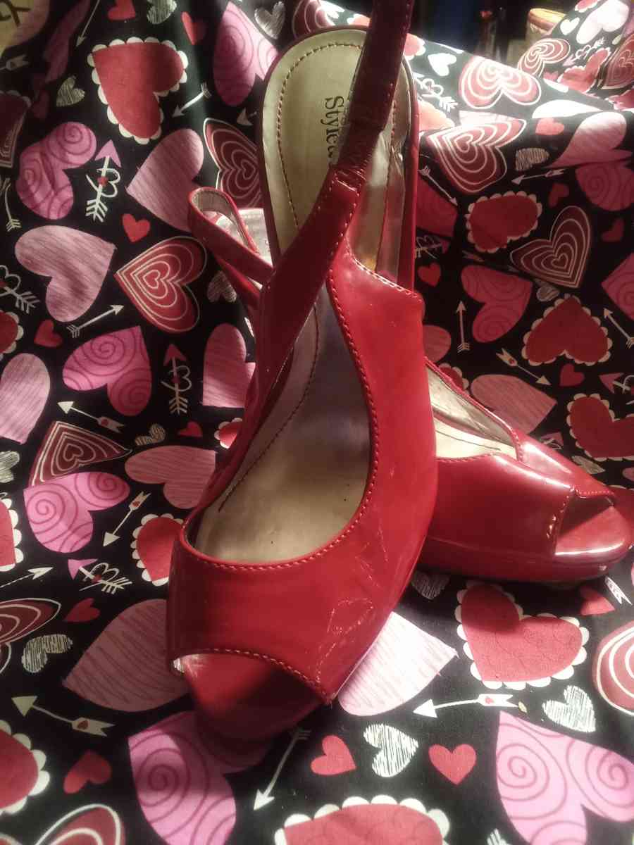 Red Patton Heels - Spencer, Oklahoma - FleaMarketBay