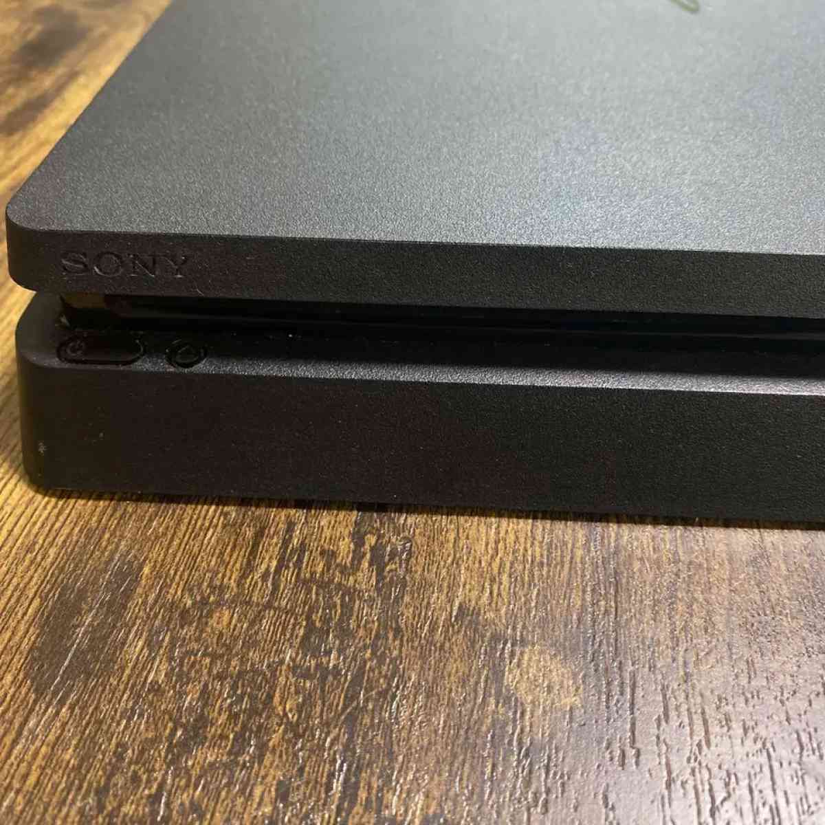 PlayStation 4 Slim - Mobile, Alabama - FleaMarketBay