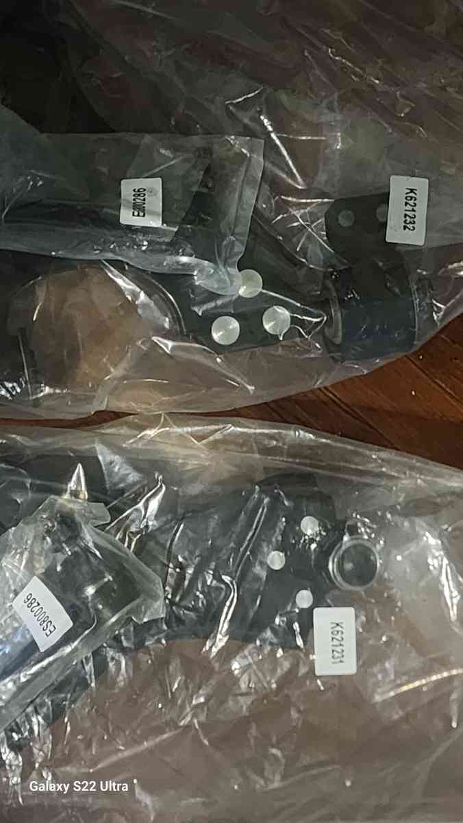 lower control arms - Greenville, South Carolina