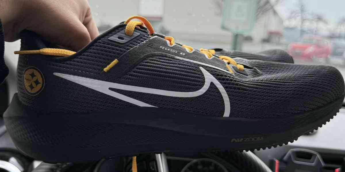 Nike Steelers Pegasus 40 Sneakers Mens