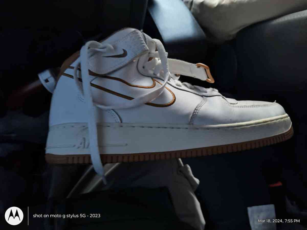 Nike Air Force 1s - Marion, Indiana
