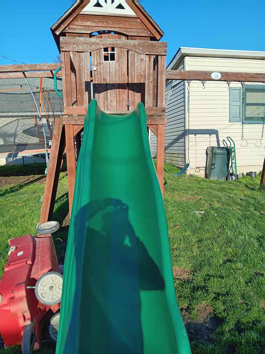 Complete kids playground - Fayette City, Pennsylvania - FleaMarketBay