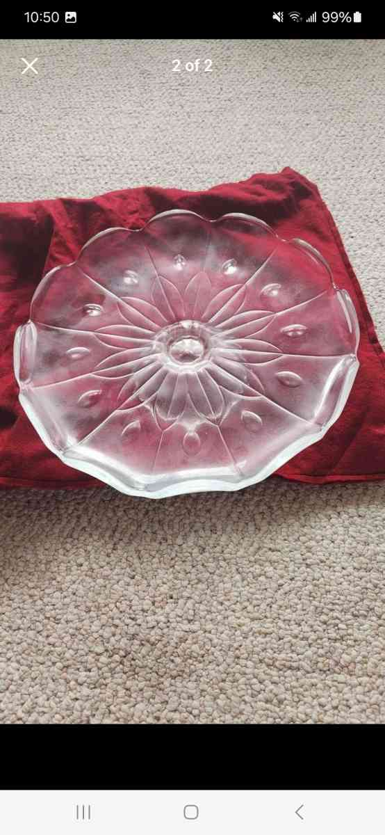 glass pie plate - Buffalo, New York - FleaMarketBay